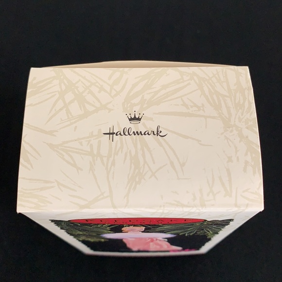 1996 Hallmark Enchanted Evening Barbie Ornament - Picture 14 of 16